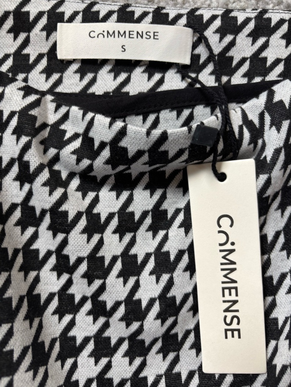 Commense Black & White Houndstooth mini skirt